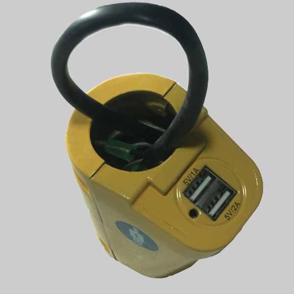����USB